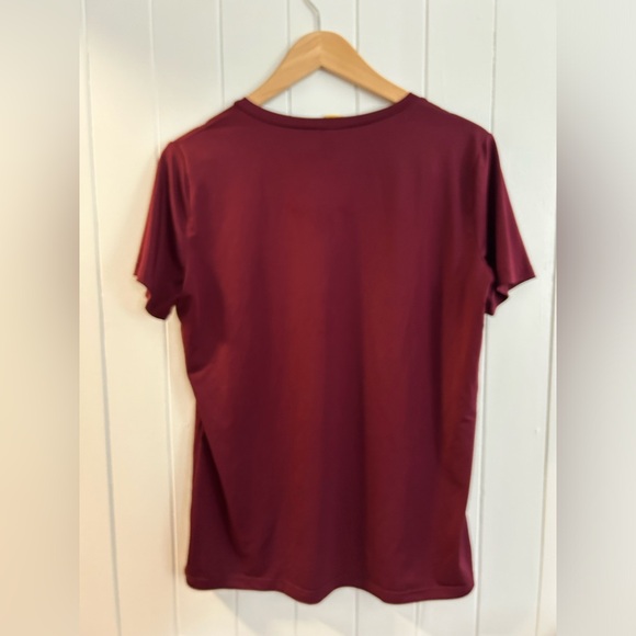 Maroon T-Shirt - Picture 3 of 3